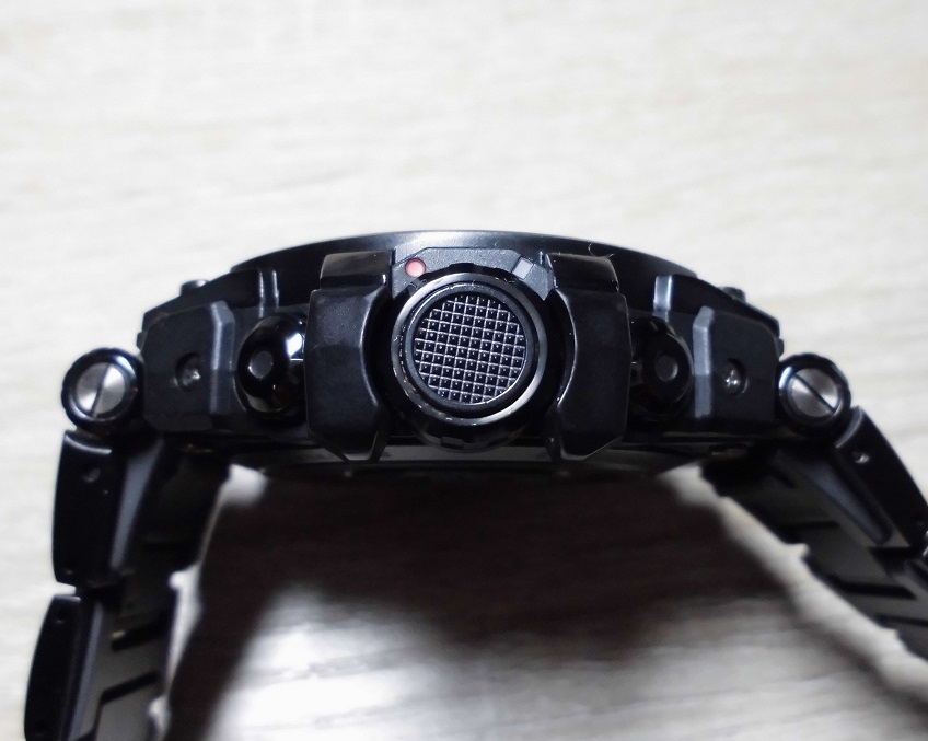 送料３００円～！カシオ Gショック MTG-S1000BD-1AJF 電波ソーラー ブラックメタル トリプルGレジスト コアガード構造 定価１２４２００円_8