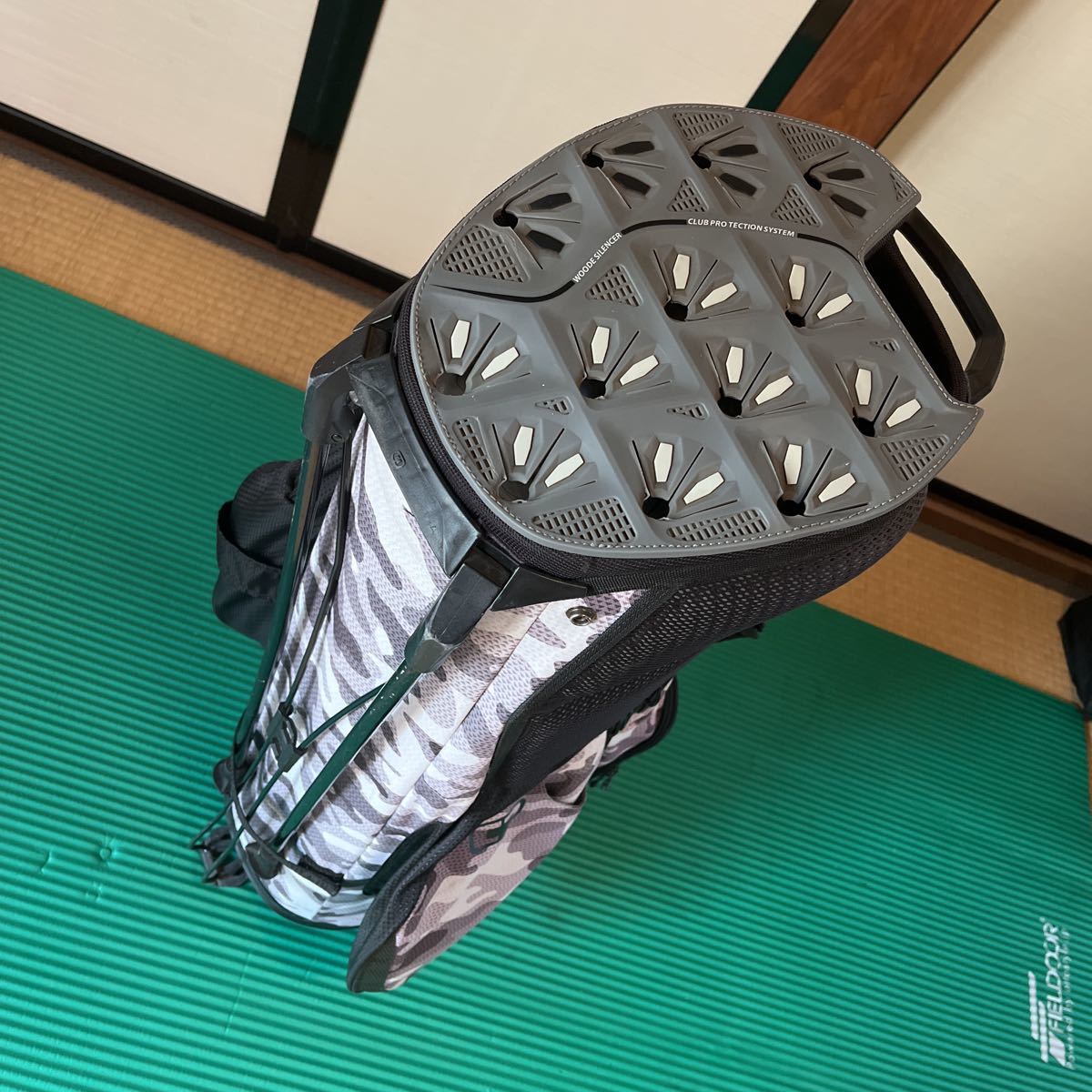 中古＊OGIO オジオ キャディバッグ 14分割 サイレンサー付き 