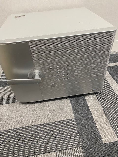 ★中古品 EIKO 小型耐火金庫 テンキー式 D-FACE 引き取り歓迎 ♪♪