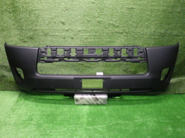 ハイエース レジアスエース H200 後期 KDH200V TRH200V フロントバンパー 標準ボディー用 黒素地 参考品番 52119-26650 【社外新品】