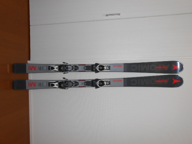 20/21　アトミックレッドスター　ATOMIC　REDSTER　MI　163ｃｍ　軽量スキー板　グリップウオークソール（GW）　スライド式ビィンデング