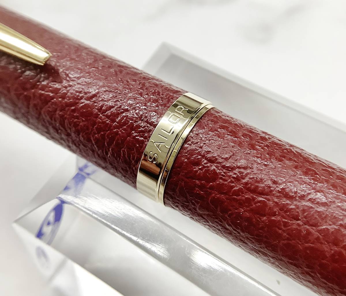 未使用】 セーラー 万年筆 革張り レザー ボルドー色 ペン先14k 細字