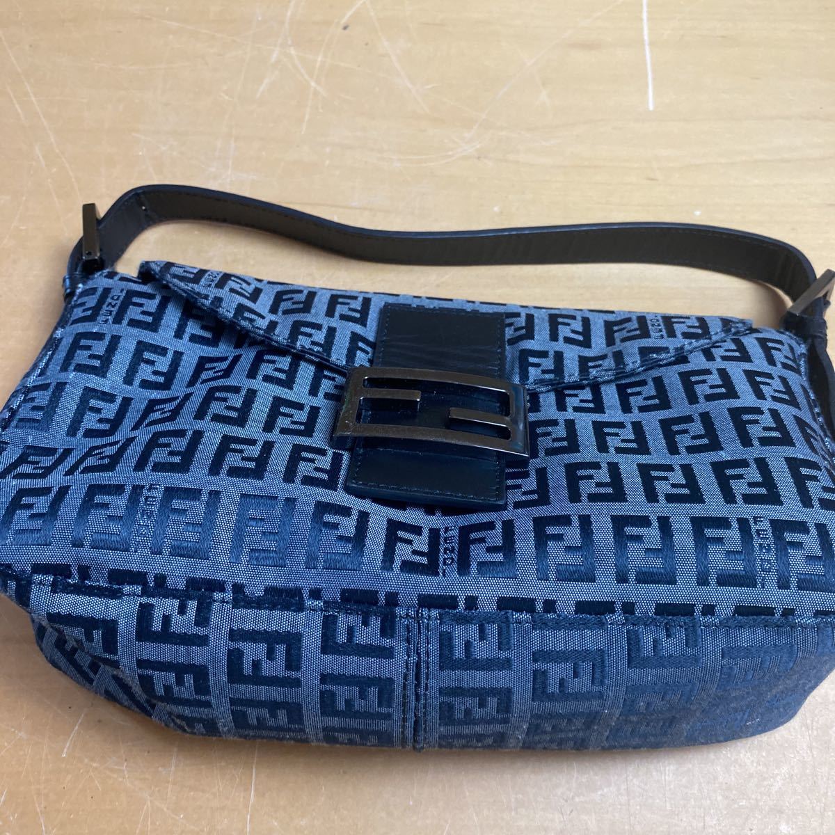ヴィッテロダイノレザー | PRADA⁄プラダ_Women通販 プラダ 三つ折り 