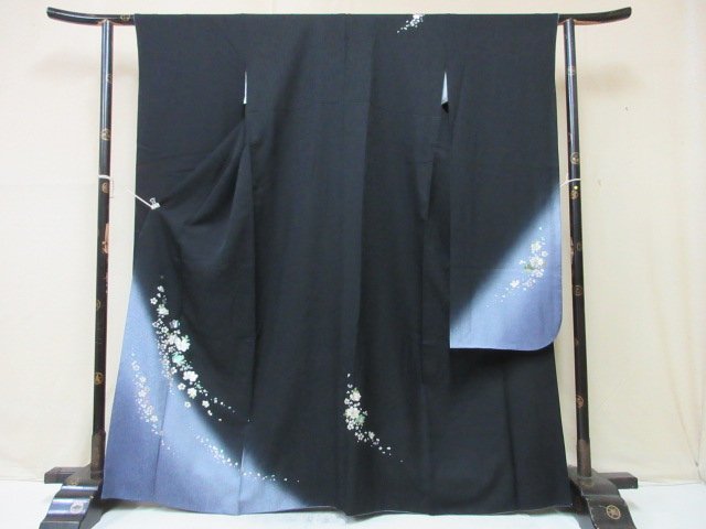 1円 良品 正絹 着物 振袖 縮緬 成人式 正月『やまと謹製』黒 桜吹雪 高級 袷 身丈153cm 裄67cm◆逸品◆【夢職】★★★★