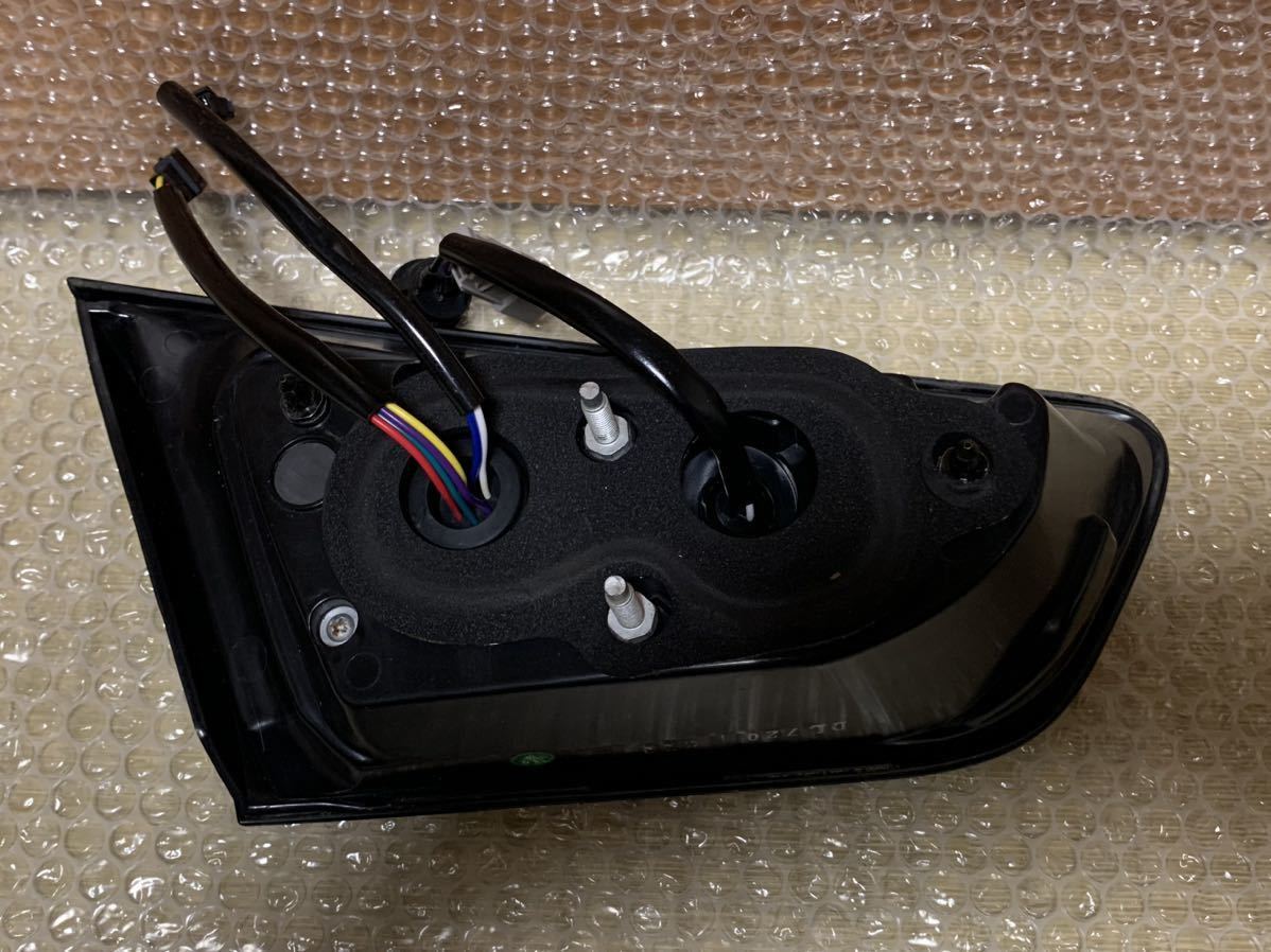 三菱 ランサー エボリューション10 テールランプ 社外 CBA-CZ4A EVO10