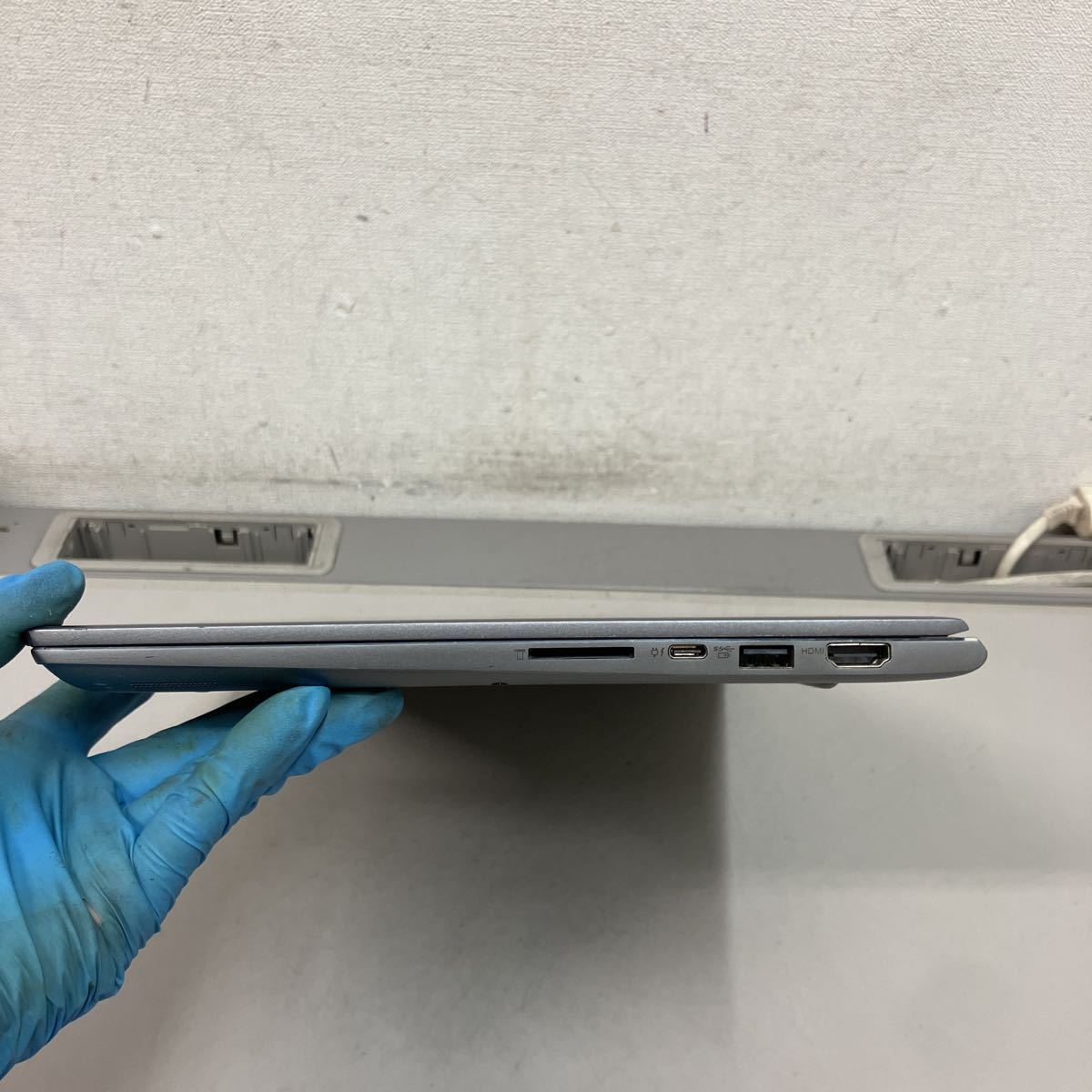 Lenovo - V720-14 Product Core メモリ8GB 7200U i5 80Y1 X172