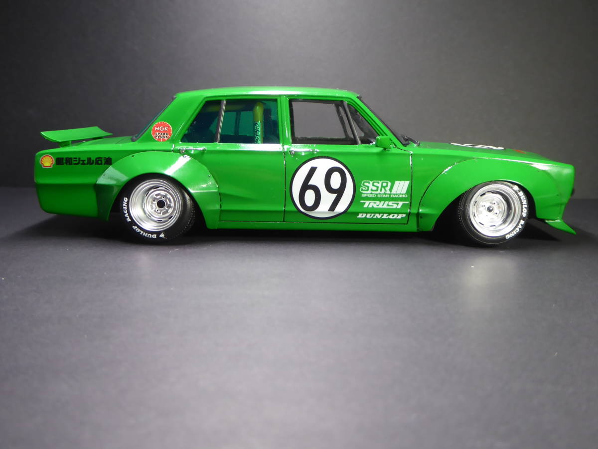 アオシマ 1/24 もっとグラチャン ハコスカ4dr 完成品(完成品 
