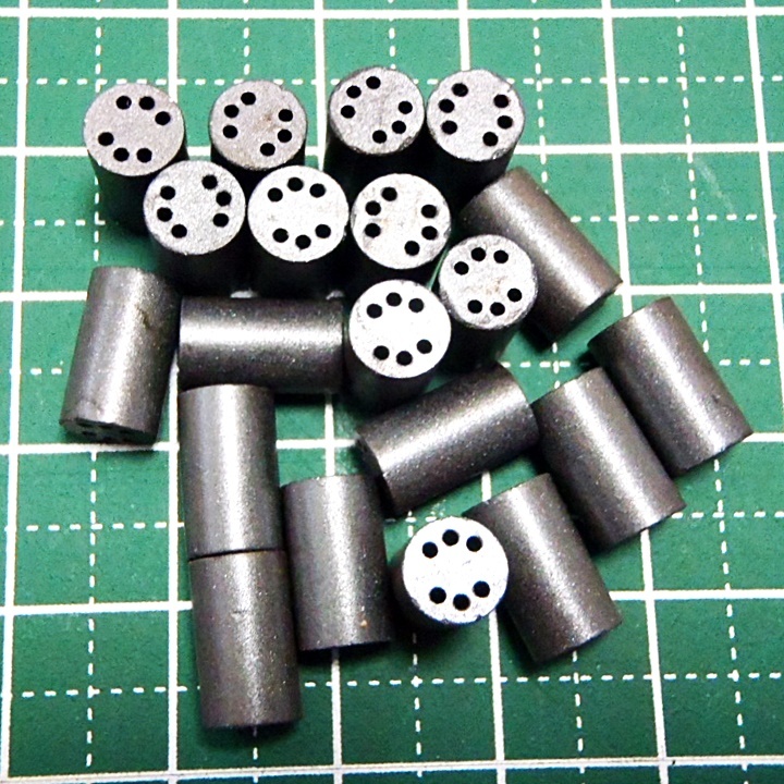 Fair-Rite社製EMIコア　６穴２０個セット　定型郵便送料込_04_1