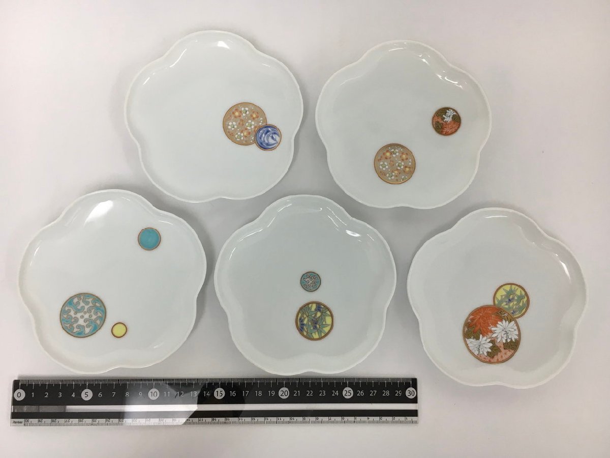 未使用 深川製磁 寿赤絵 梅型 銘々皿5枚 箱付 深川製磁 梅型 銘々皿揃 5枚セット 寿赤絵 3400-459 小皿