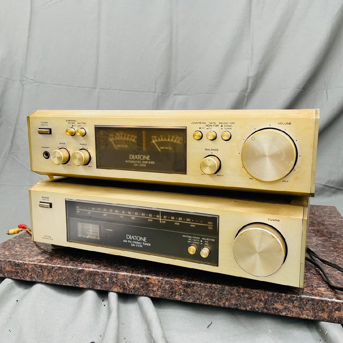 T2579〇【ジャンク】DIATONE ダイアトーン DA-U300/DA-F200 プリメイン