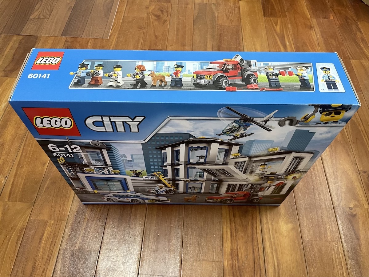 未開封、未使用品 レゴ シティ ポリス 警察署 60141 LEGO City Police 