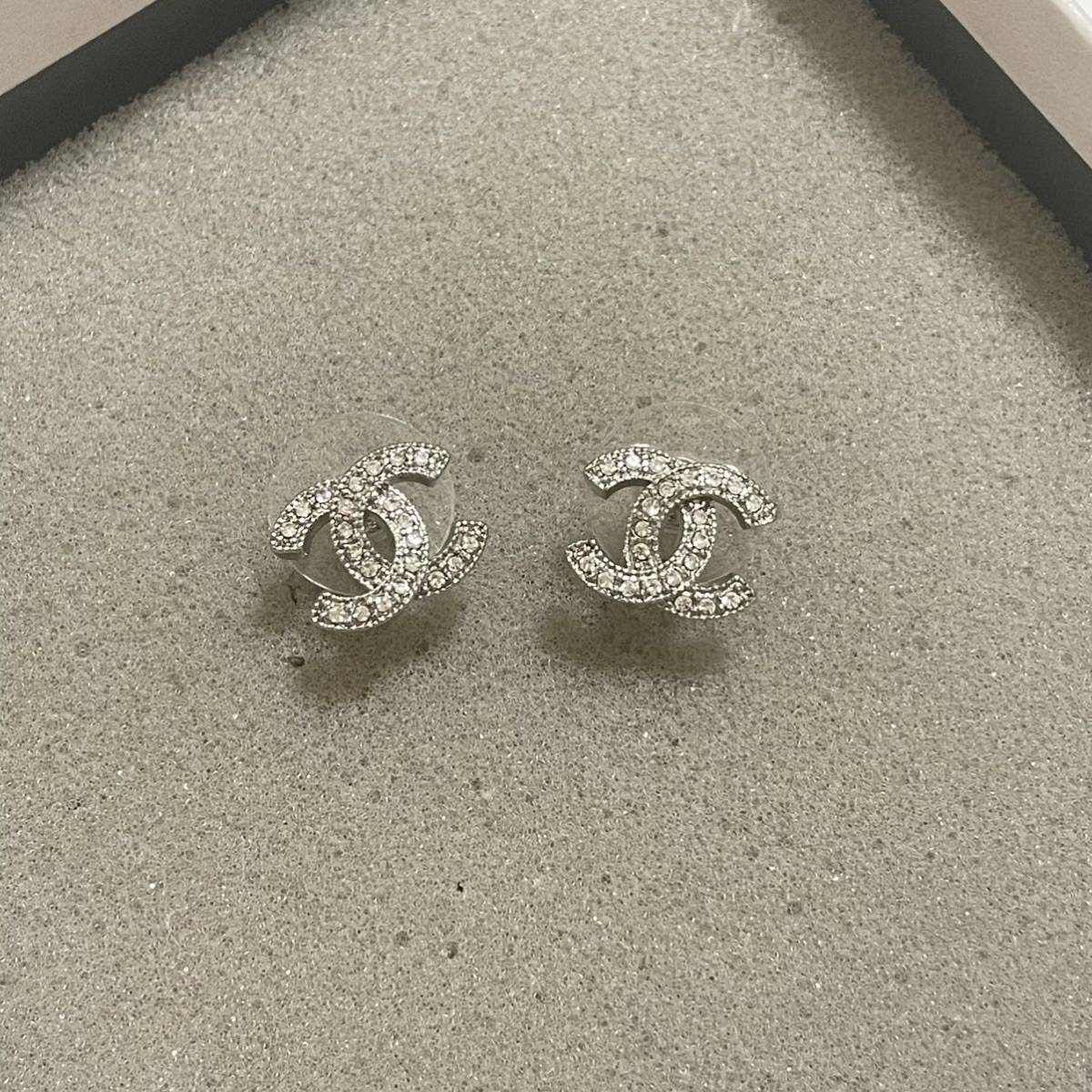 シャネル ココマーク ピアス シルバー シャネル CHANEL ココマーク