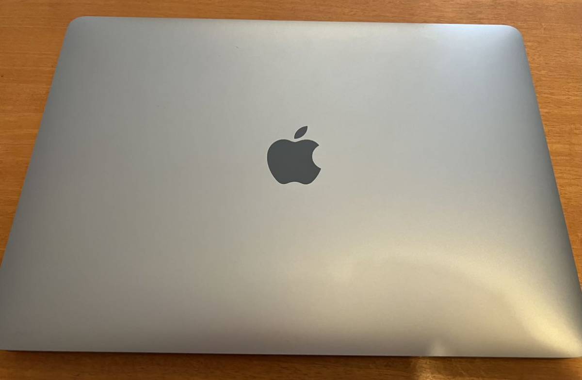 MacBook Air M1チップ 256GB 8G 2020モデル バッテリー100% 美品 使用