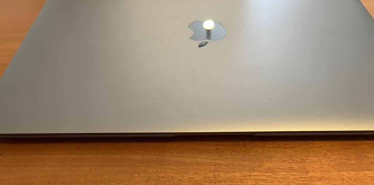 MacBook Air M1チップ 256GB 8G 2020モデル バッテリー100% 美品 使用