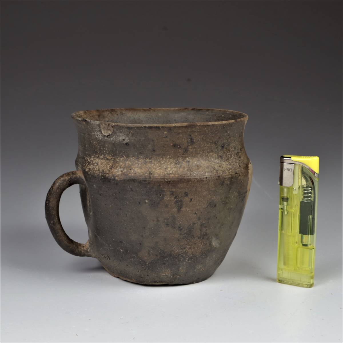 須恵器小壺　古墳時代　塩笥茶碗　考古発掘品　古美術　古代の器　土器　花呼ぶ器 特別展「This is SUEKIー古代のカタチ、無限大！」開幕まであと8日