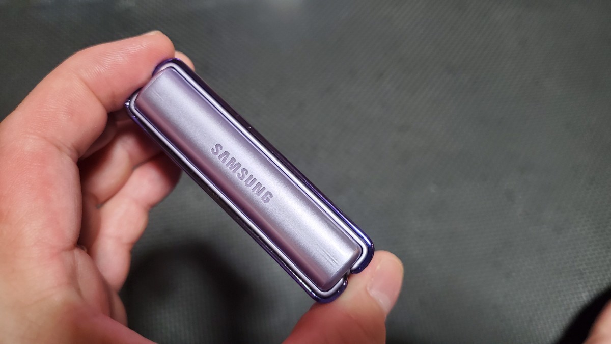超 Galaxy Z Flip3 5G 256GB ラベンダー 韓国版 SIMフリー android