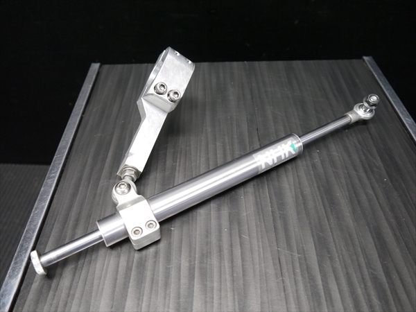 R52895 SR400カスタムSR500にも NHK製 ステアリングダンパーASSY フレーム側ステー付き SRX400 3NV RZ250R 600ヨシムラ