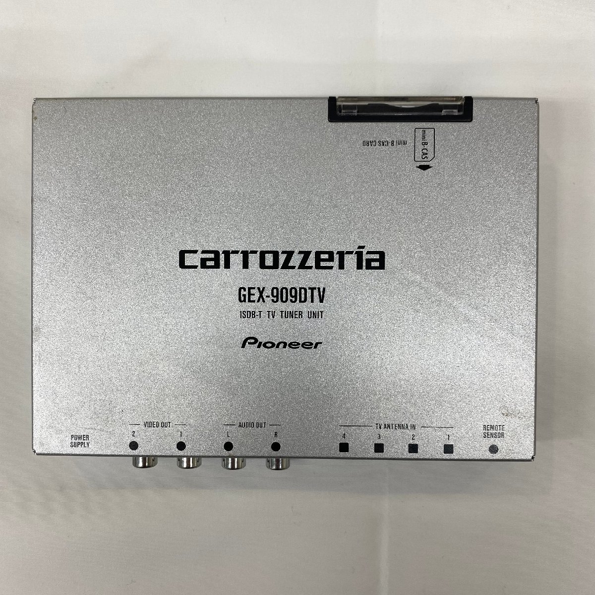 BMW F20 F30などAVインターフェース AIT-BM05-BIF-N ＋ カロッツェリア