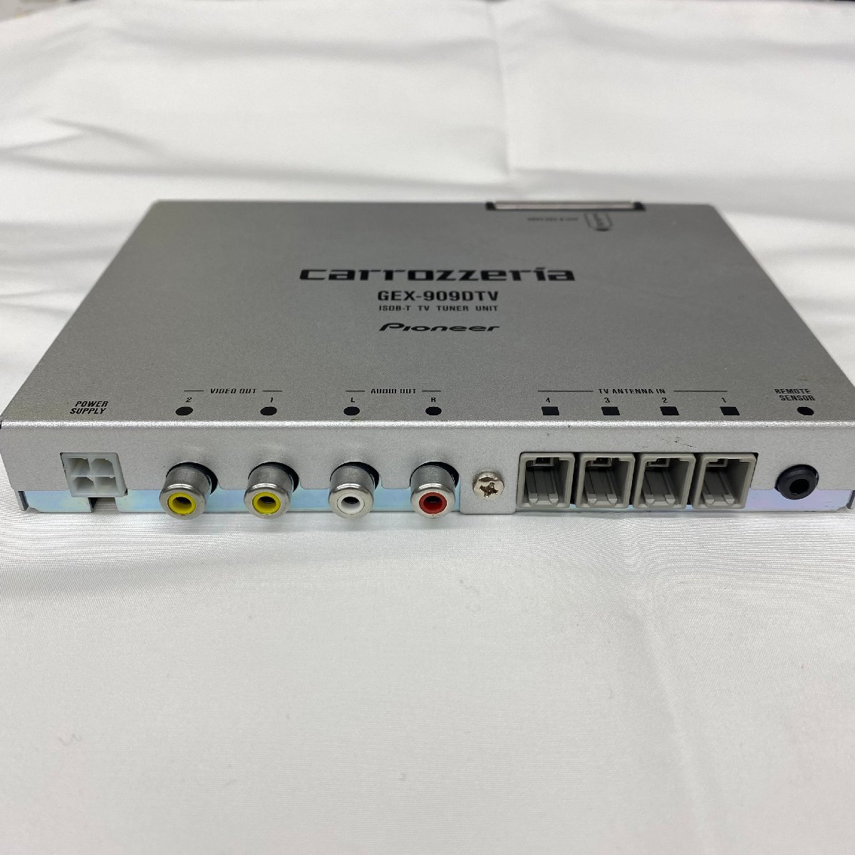 BMW F20 F30などAVインターフェース AIT-BM05-BIF-N ＋ カロッツェリア