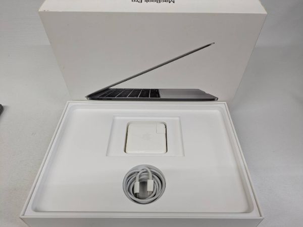 ☆91 Apple アップル ノートパソコン MacBookPro13インチ MPXT2J/A