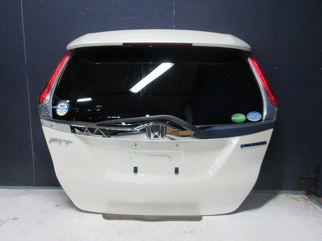 psi』 ホンダ GK3 フィット バックドア リアゲート NH830M シルバー 