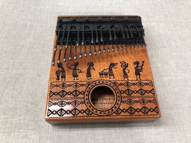 【中古品】MOOZICA×Philip K　クロマティックカリンバ　BKA-36 MA　素材：マホガニー　(管理番号：049112) K Philip Moozica (管理番号：049112) 素材：マホガニー ピアノ配列