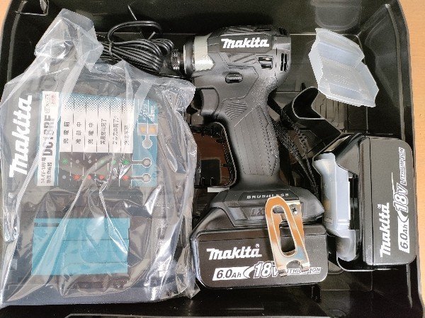 【1円スタート】マキタ インパクトドライバー TD173DRGXB マキタ純正バッテリ、充電器、ケース付 ブラック 未使用