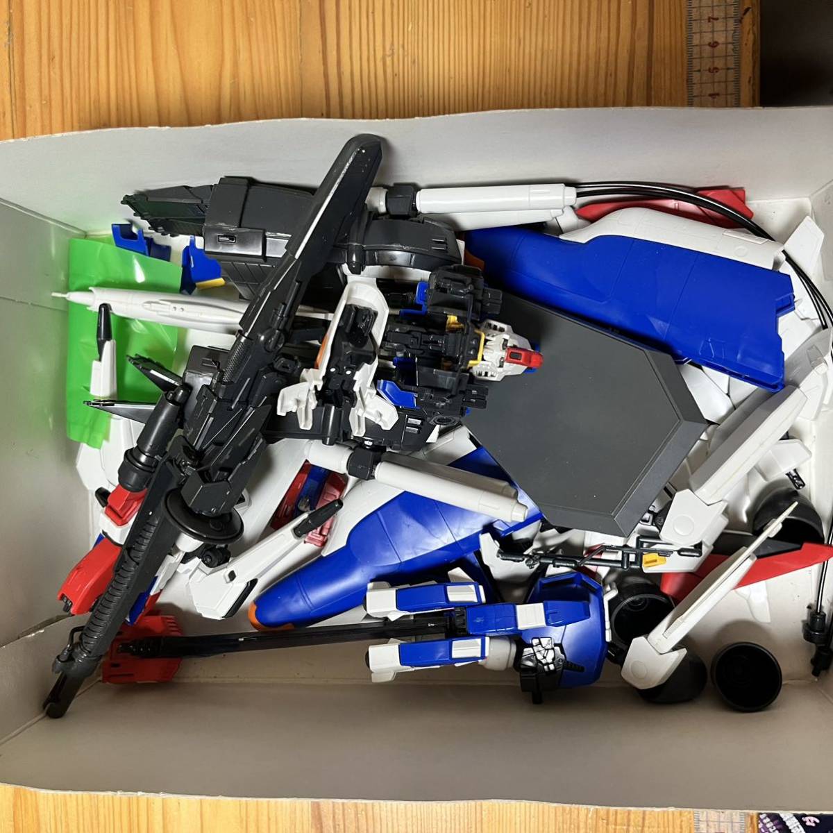 ガンプラ ジャンク　ゴミ ガンプラ - ジャンク○ガンダム
