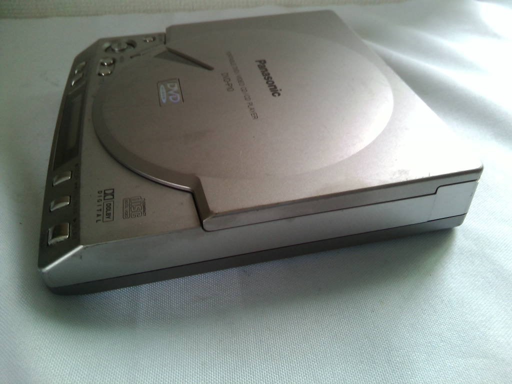Panasonic ポータブルDVDプレーヤー DVD-P10 (Portable DVD / Video CD