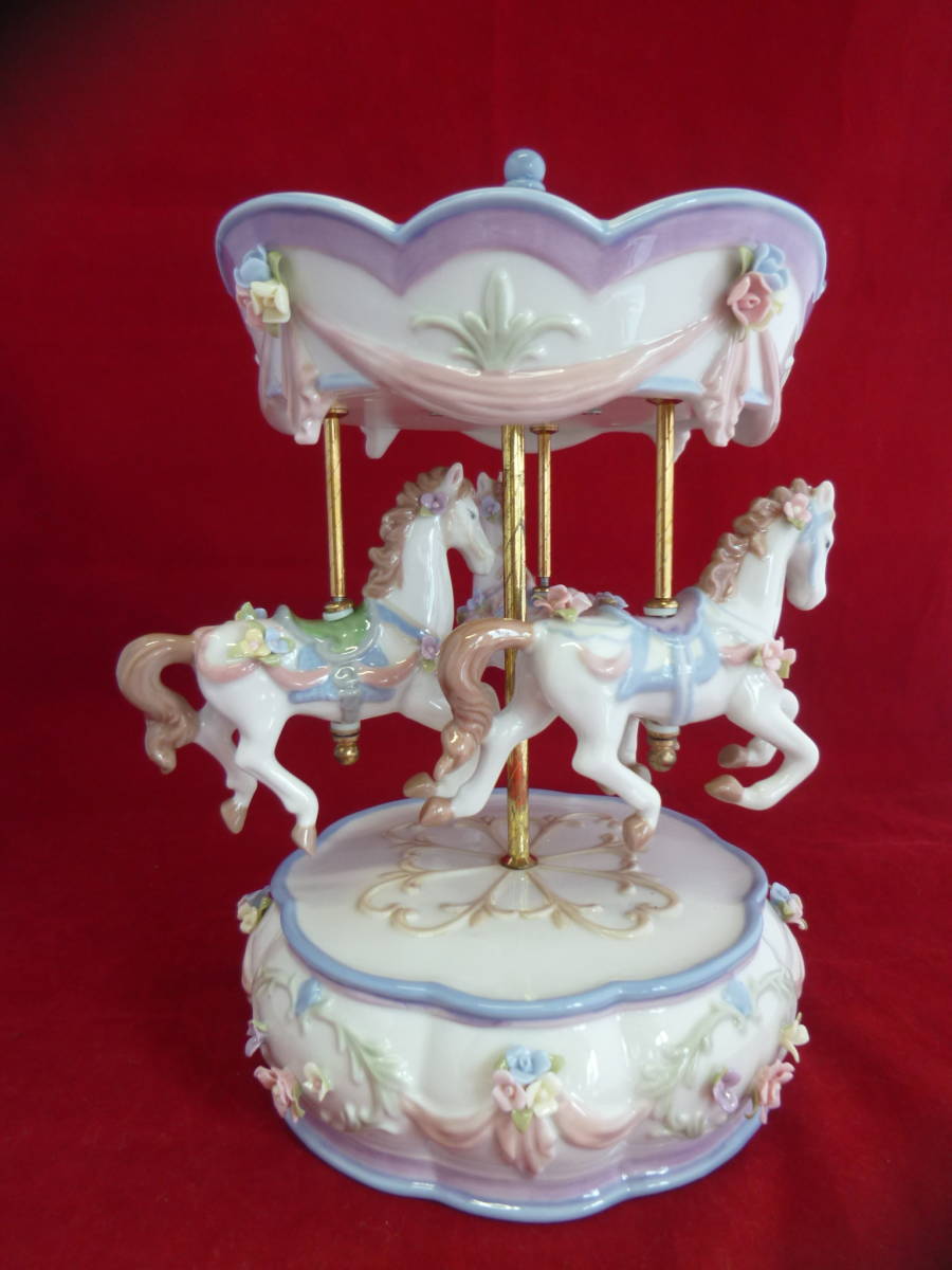 コスモス メリーゴーランド/オルゴール インテリア オブジェ エレガント カルーセル フラワー ディスプレイ /輸入品・中古品・本体のみ
