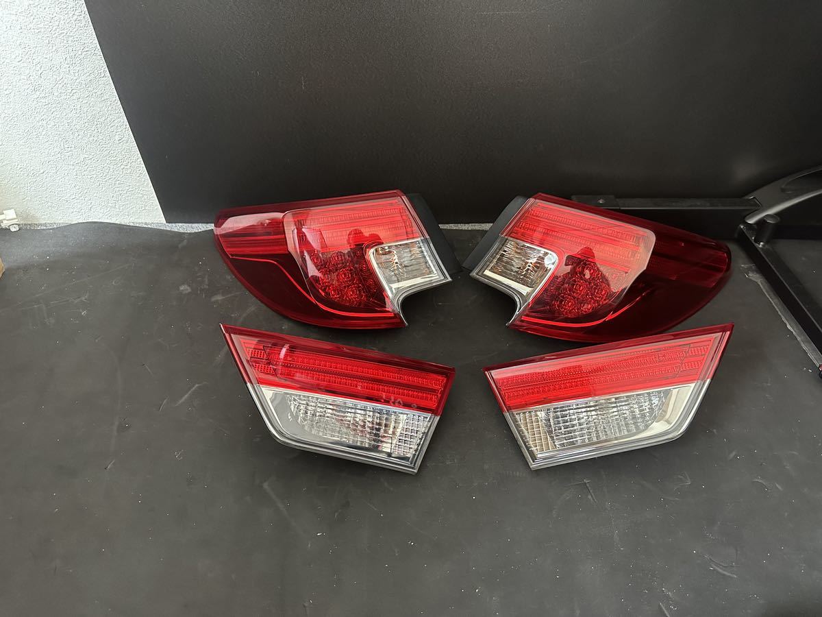 TOYOTA マークX GRX130 テールライト　左右セット　KOITO22-360、22-361