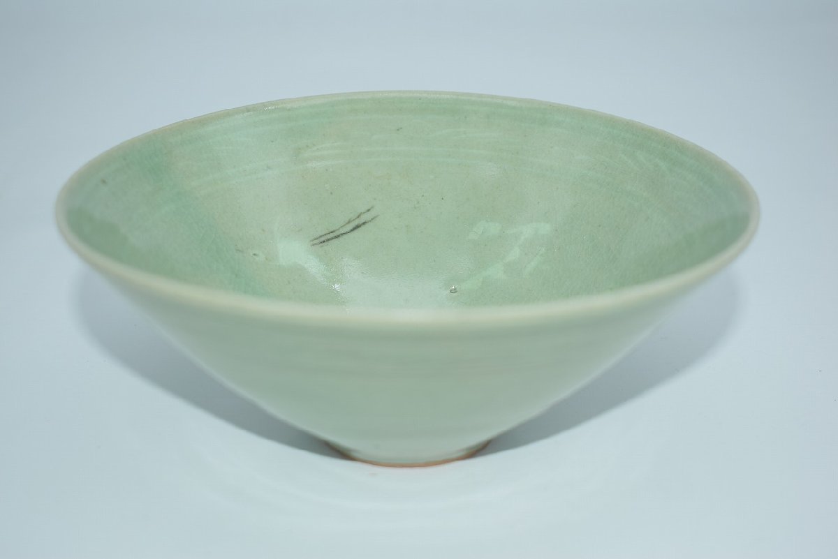 抹茶茶碗　高麗青磁 茶道具 抹茶茶碗 高麗青磁 雲鶴紋 平茶碗 青岩窯 金 二周 作