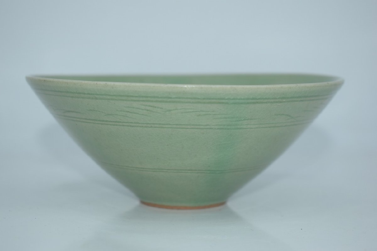 茶道具 抹茶茶碗 高麗青磁 雲鶴紋 平茶碗 青岩窯 金 二周 作