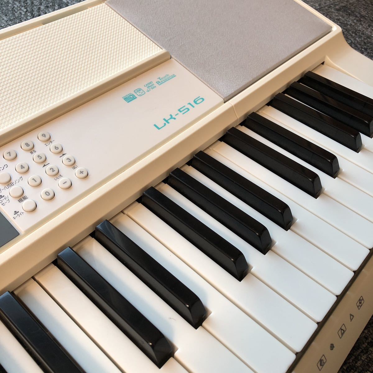 CASIO 電子ピアノ LK-516 2019年製 カシオ カシオキーボード 光