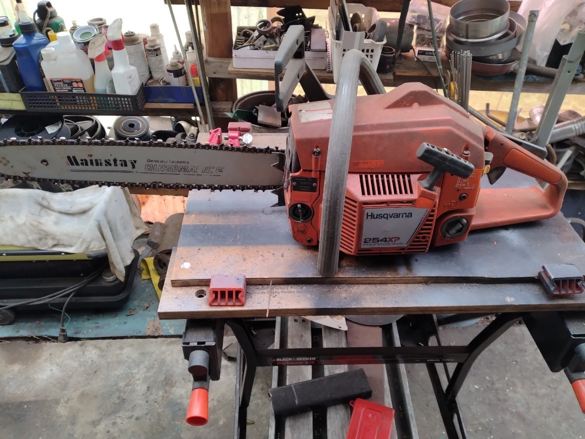ハスクバーナ Husqvarna 254XP チェーンソー