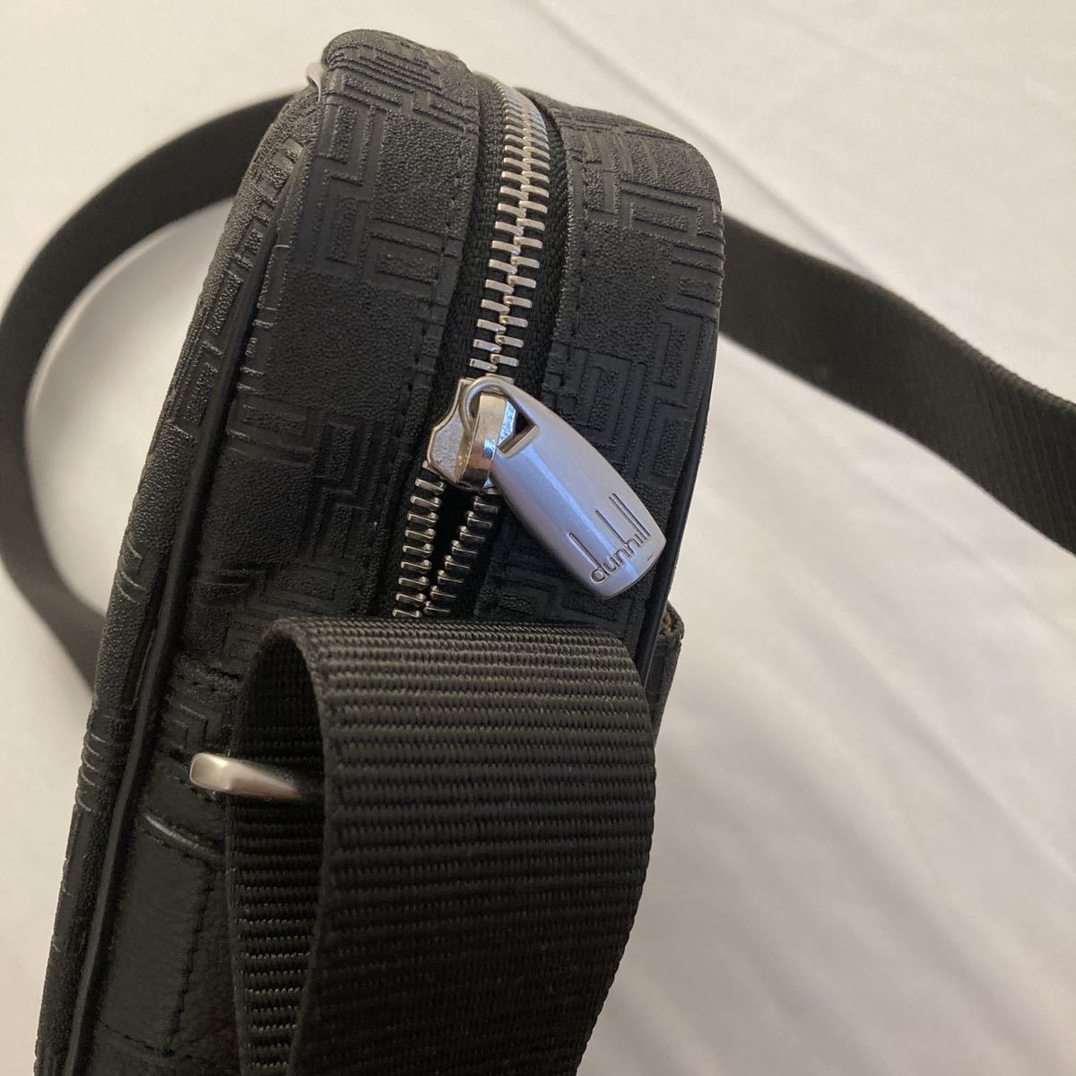 美品 ダンヒル dunhill ディーエイト D8 ショルダー クロスボディ 