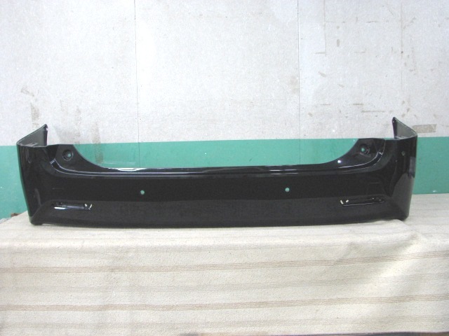 31948 LA700S/LA710S ウェイク 純正 フロントバンパー 52119-B2B40