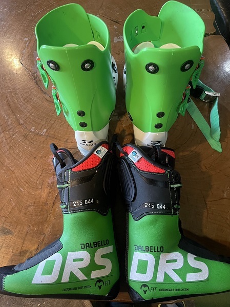 ダンベロ DRS 75 UNI24〜24.5cmスキーブーツ（未使用品） DALBELLO
