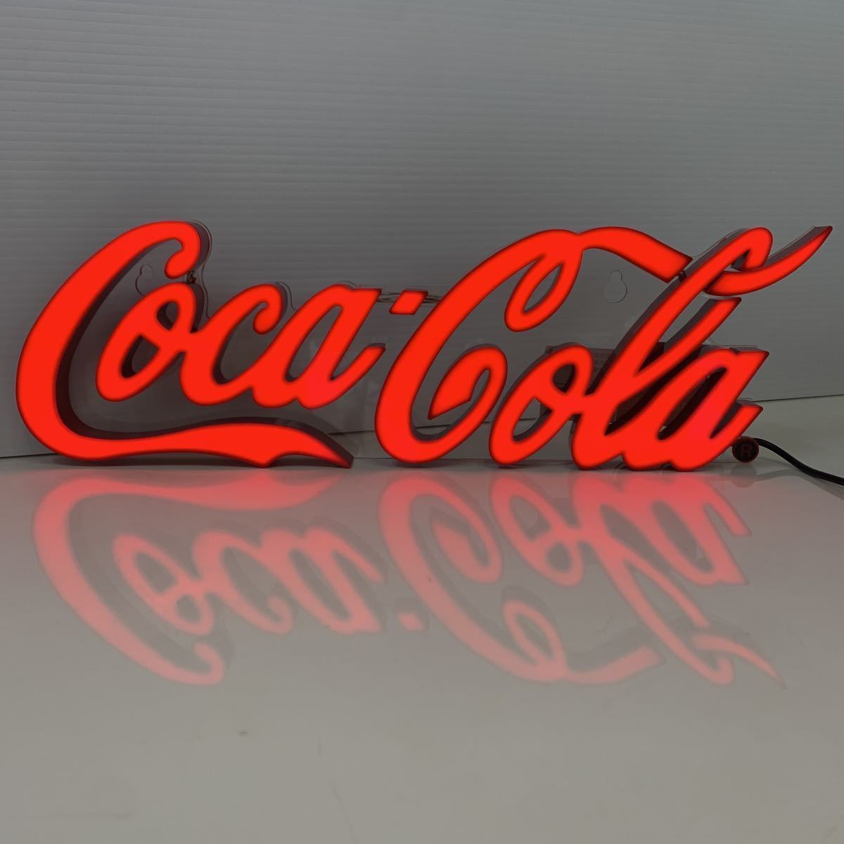 23104.9 コカ・コーラ 屋内用　電飾看板 コカコーラ Coca Cola Coca-Cola ディスプレイ　看板　coca.cola ペニージャパン サインライト
