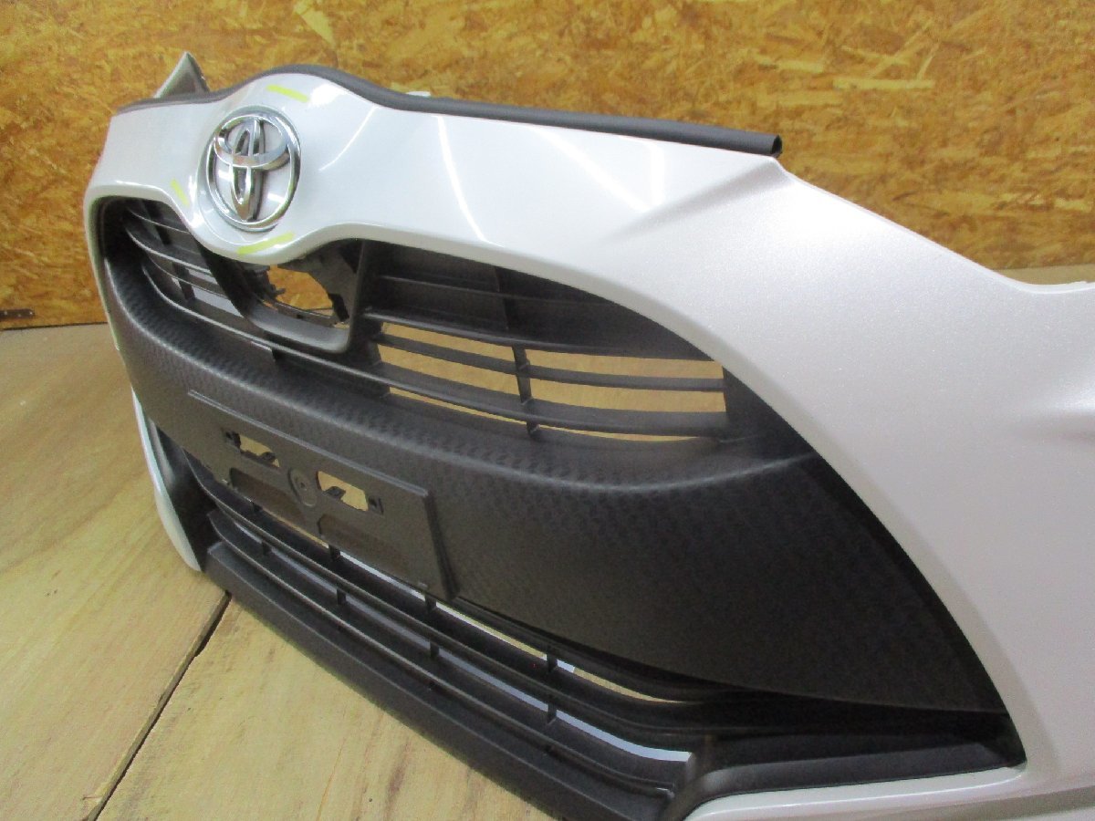 即決 ヤリス MXPA10 フロントバンパー + グリル 純正 / 52119-K0010