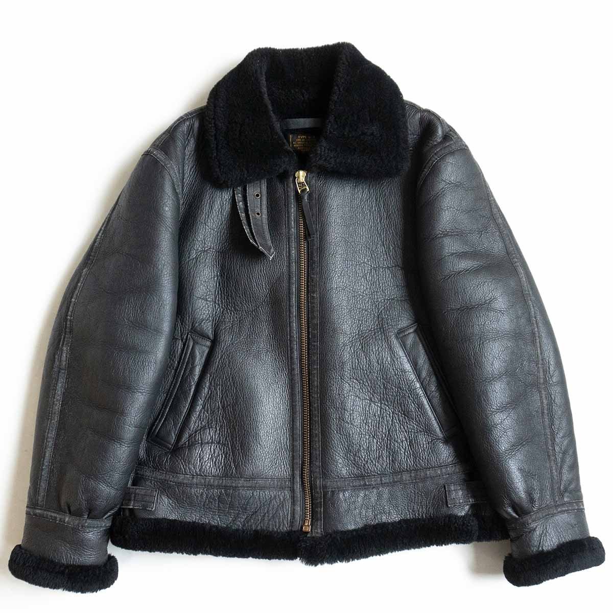 ノートルダム・ファイティングアイリッシュ レザー⁄ウール 刺繍