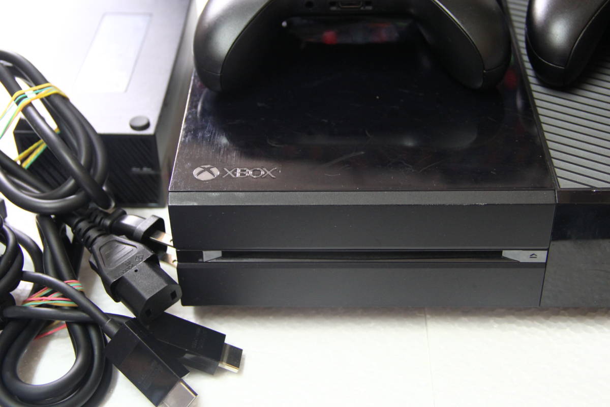 Xboxone本体 Model 1540 電源コード/HDMIケーブル/コントローラー/USB