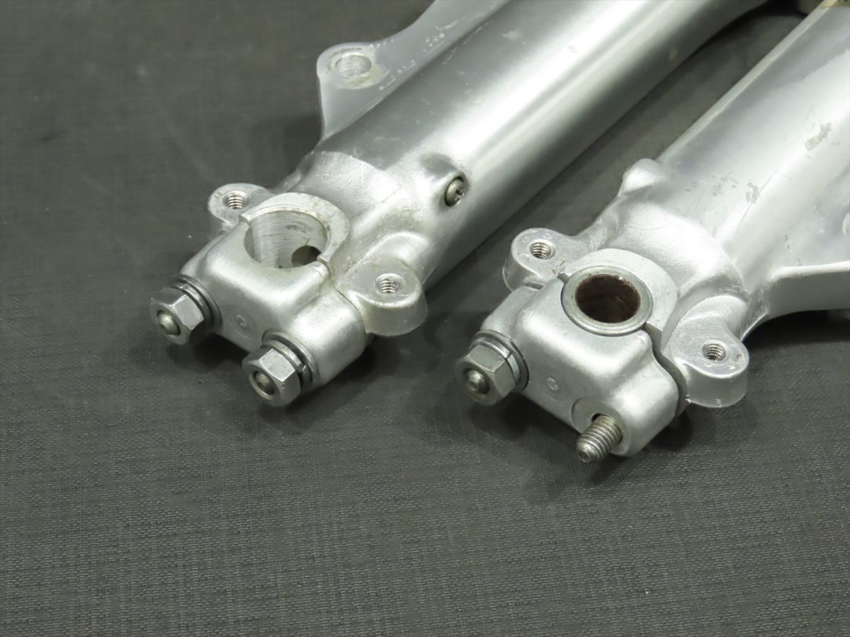スズキ GT750 フロントフォーク左右set【140】 GT750-G-059(フロント