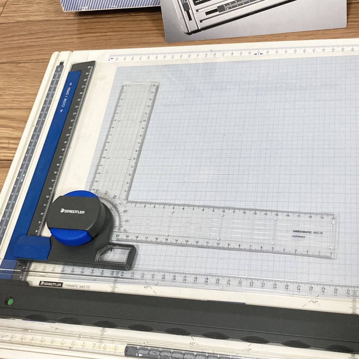 製図板(ステッドラーマルスライナー) A2 一級建築士製図試験セット