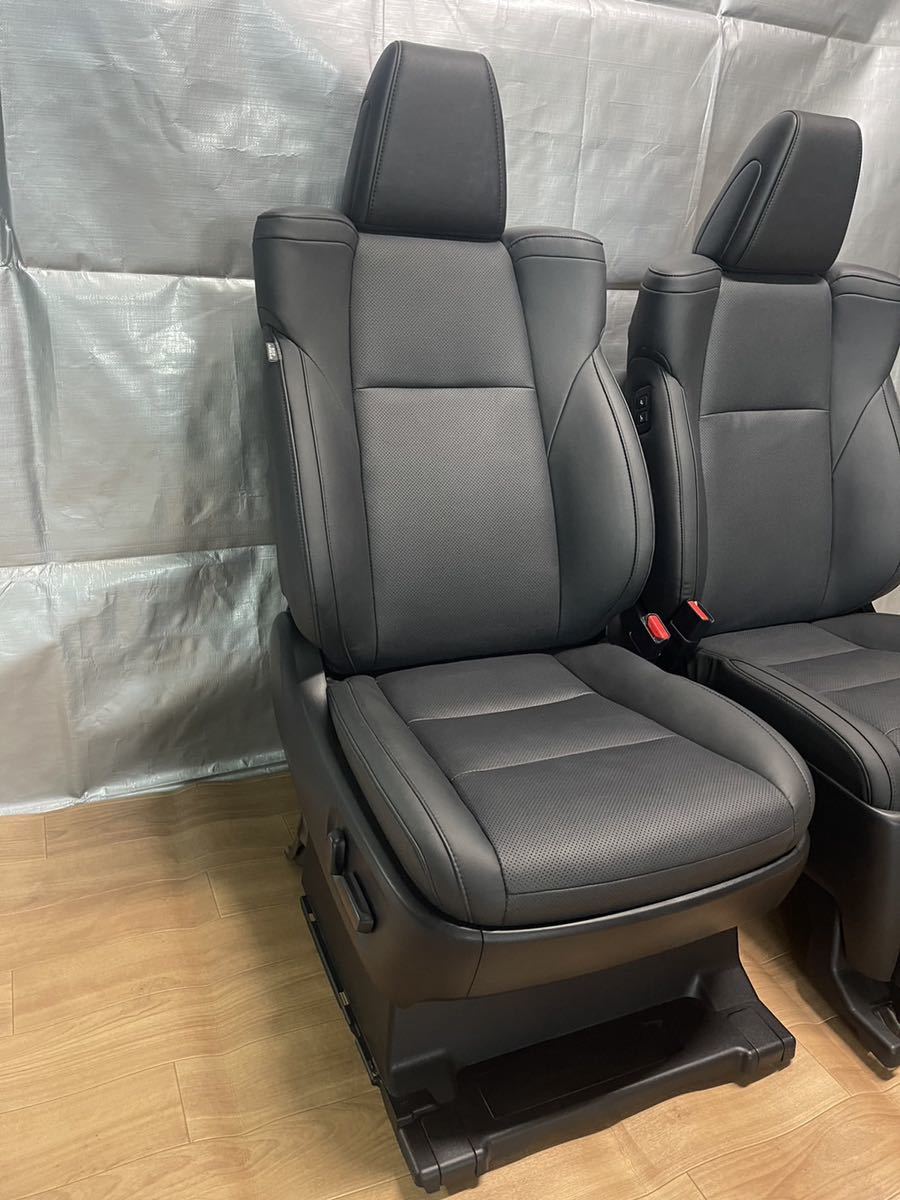 汎用 大型ヘッドレスト 純正ヘッドレスト(革) セット 30系
