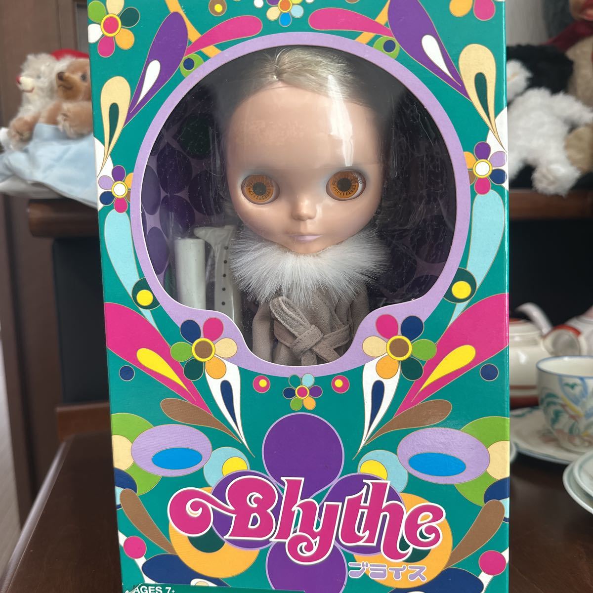 【限定セール，お得】 ブライス Blythe(ネオブライス)｜売買されたオークション情報、yahooの商品情報をアーカイブ公開 - オークファン 本体