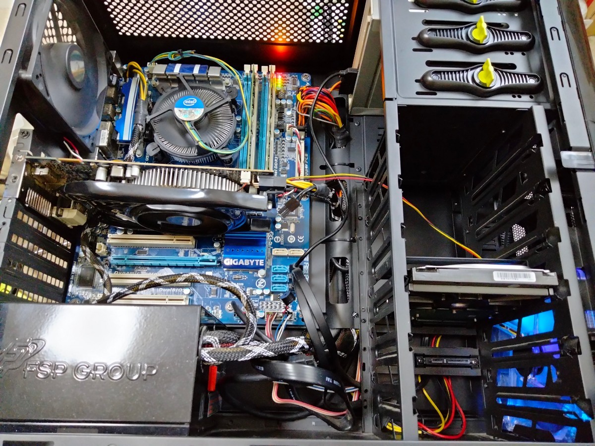 豊富な ジャンク扱い パソコン PC core i7 部品取りに 自作PC ゲーミングPC GIGABYTE(その他)｜売買されたオークション情報、yahooの商品情報をアーカイブ公開 - オークファン その他