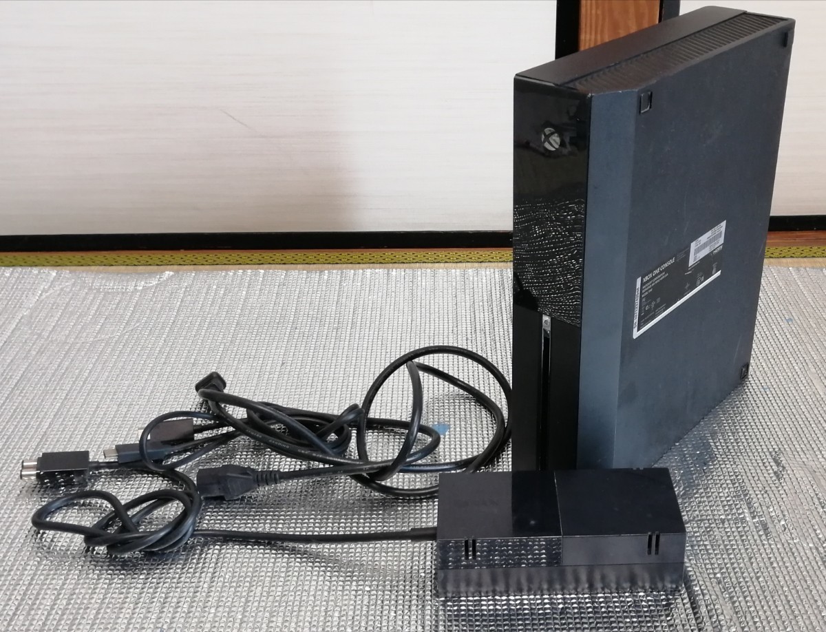 XBOX ONE CONSOLE MODEL 1540 マイクロソフト 【公式通販】