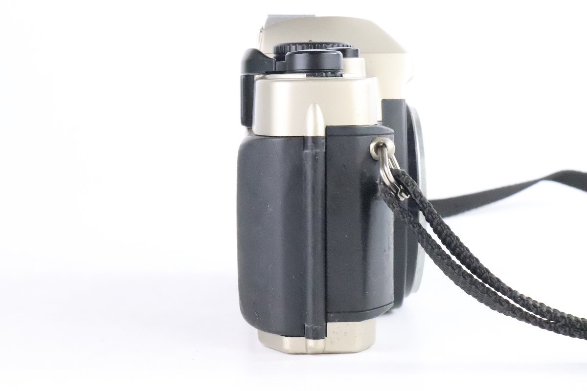 Nikon FM10 FM10一眼レフフィルムカメラレンズキットとフラッシュ