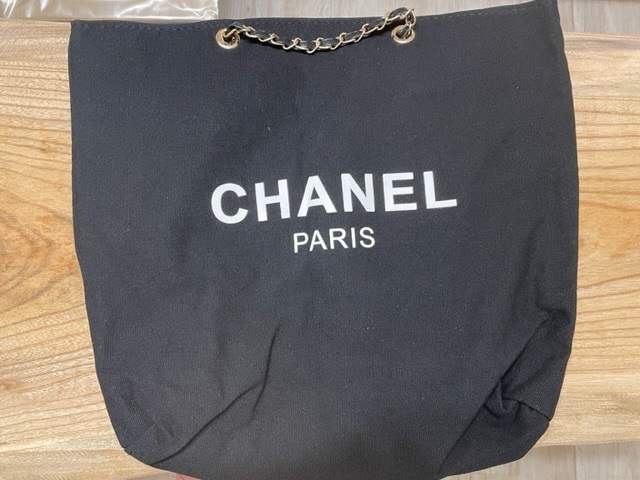 ●送料込　シャネルトートバッグ(ノベルティ)ブラック　並行輸入品 型番：トートバッグ